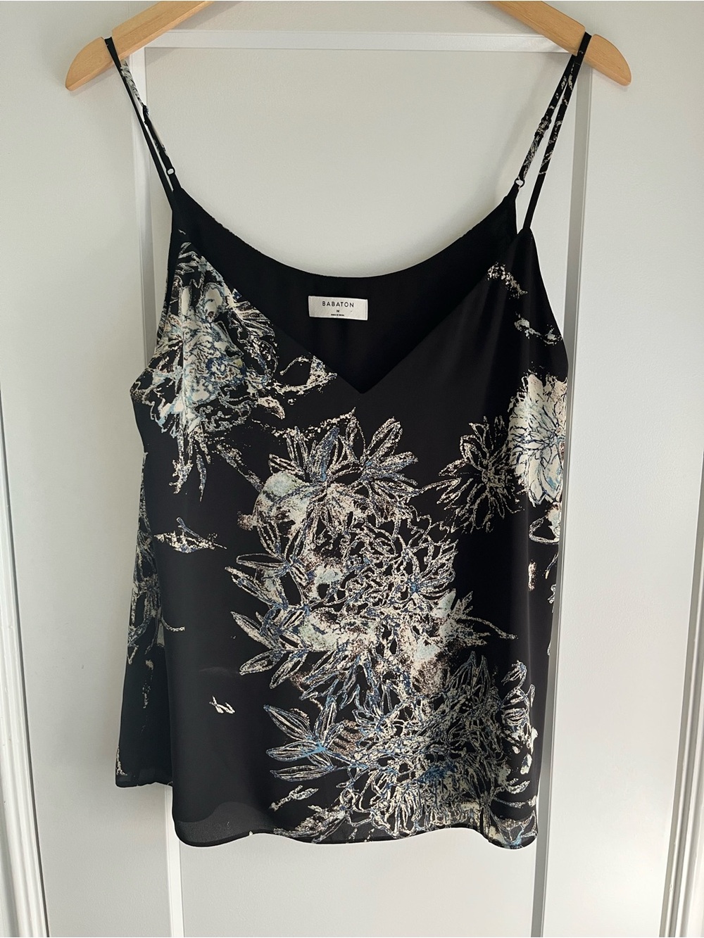 Aritzia Babaton Everly Camisole Top Blouse - Picture 2 of 9